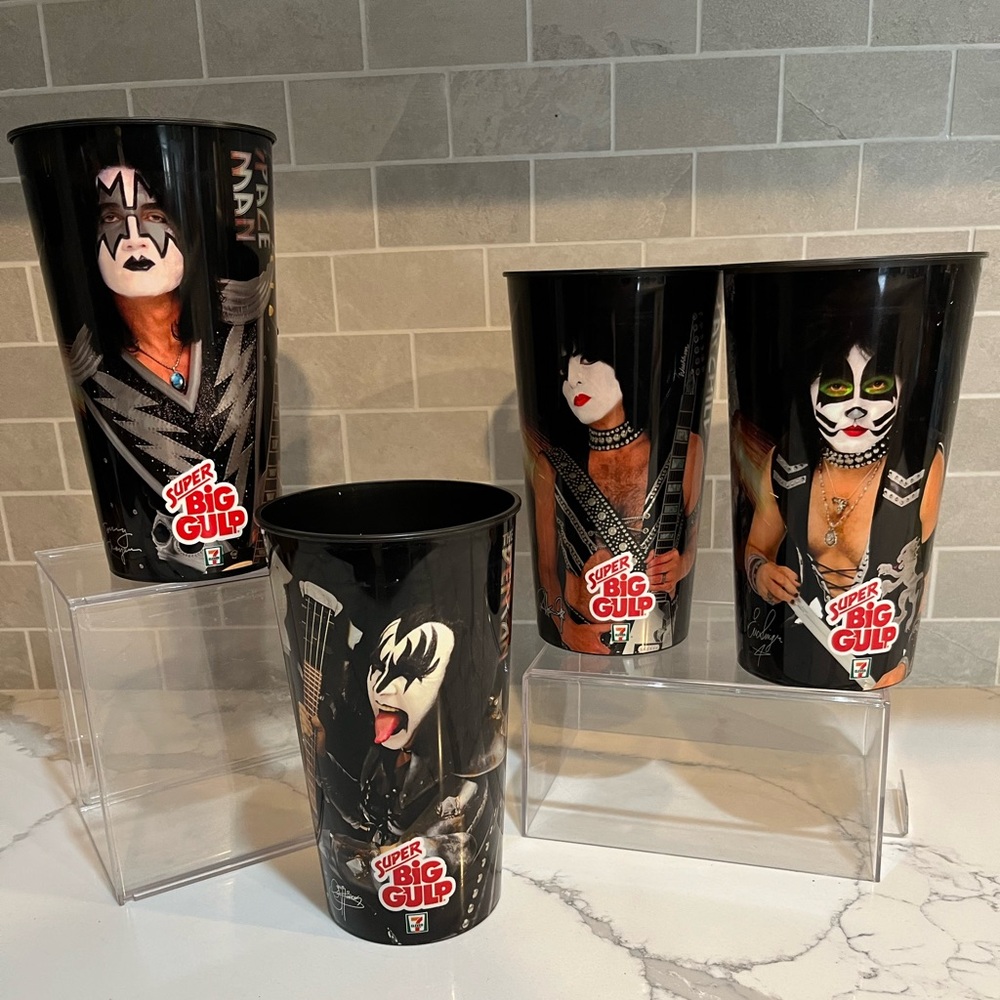 Kiss 7-ELEVEN Dr Pepper Super Big Gulp Cup 2010 Promotional Rock & Roll SET OF 4
